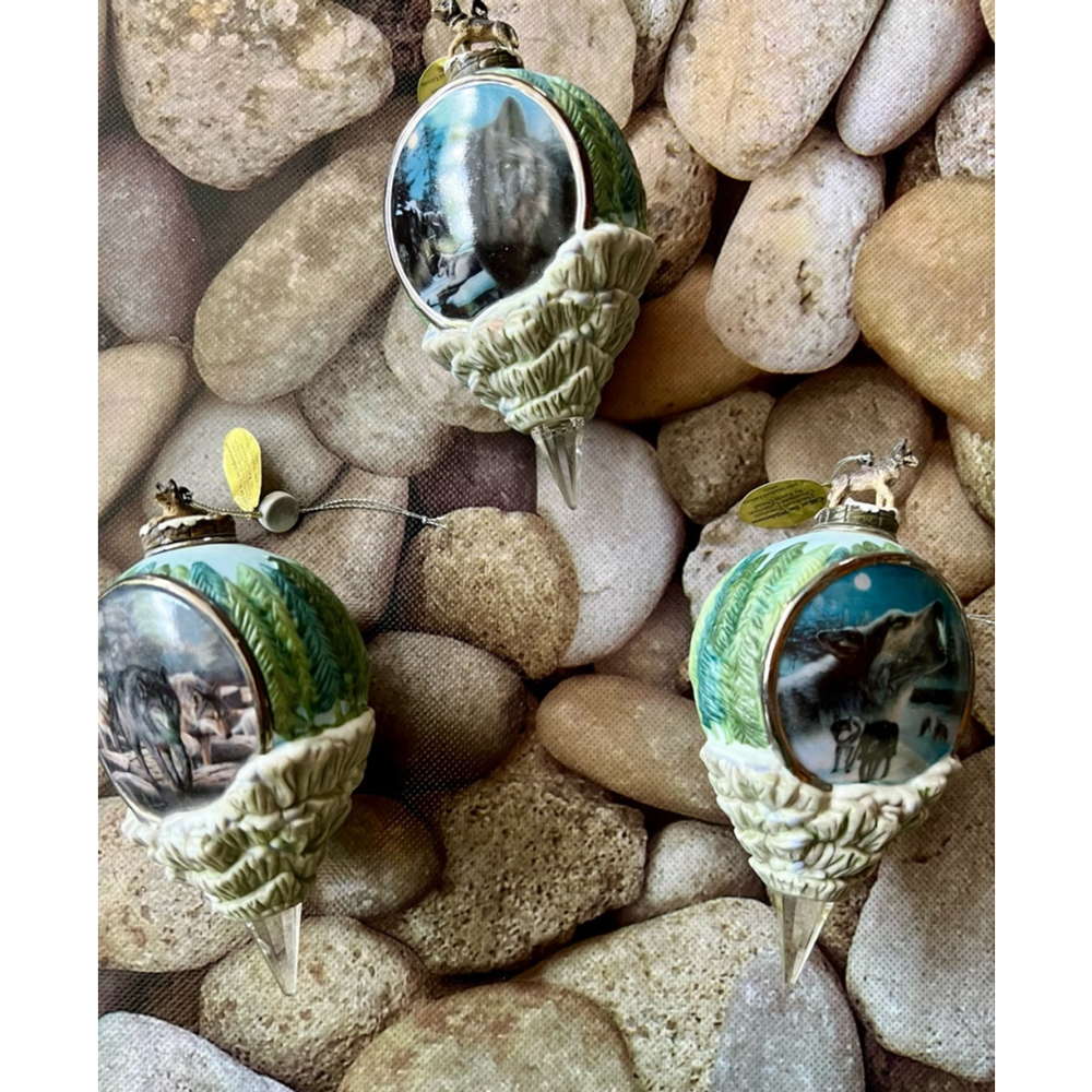 3-Bradford Exchange-Call of the wilderness ornaments